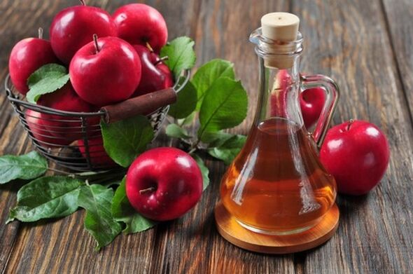 Apple cider vinegar relieves swelling and pain in the legs caused by varicose veins